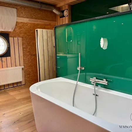 Botel La Péniche De Santa Cruz - Sur La Meuse, Centre Liegi