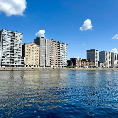 La Péniche De Santa Cruz - Sur La Meuse, Centre Botel *
