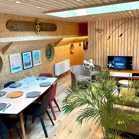 La Péniche De Santa Cruz - Sur La Meuse, Centre Liegi