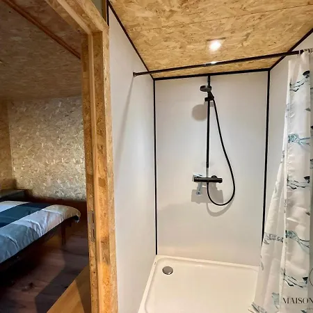 La Peniche De Santa Cruz - Sur La Meuse, Centre Liège