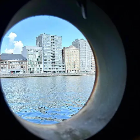 La Péniche De Santa Cruz - Sur La Meuse, Centre * Liegi