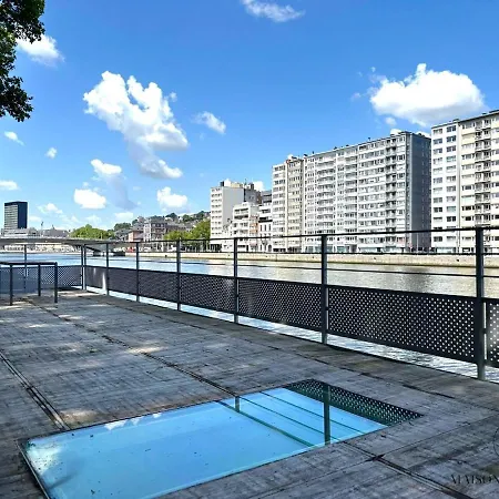 Botel La Péniche De Santa Cruz - Sur La Meuse, Centre