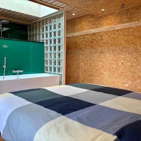 La Peniche De Santa Cruz - Sur La Meuse, Centre Úszó hotel