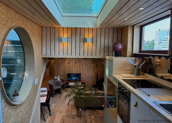 La Péniche De Santa Cruz - Sur La Meuse, Centre Bateau-hôtel