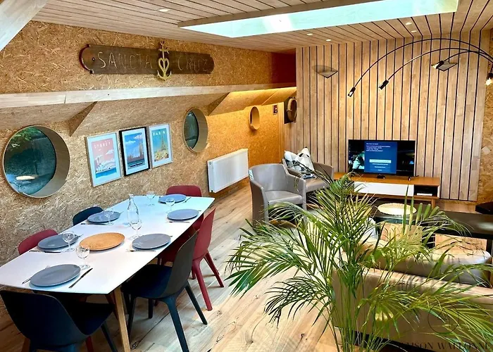 La Péniche De Santa Cruz - Sur La Meuse, Centre Liège