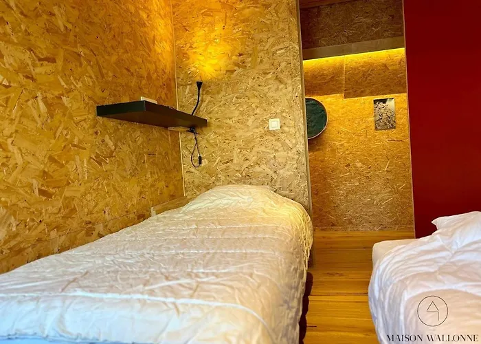 La Péniche De Santa Cruz - Sur La Meuse, Centre Bateau-hôtel Liège